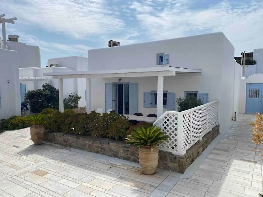 Mimosa House Villa Ornos  Yunanistan